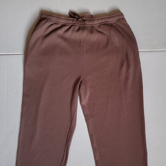 Super comfy Waffle Jogger Size M - Picture 3 of 10